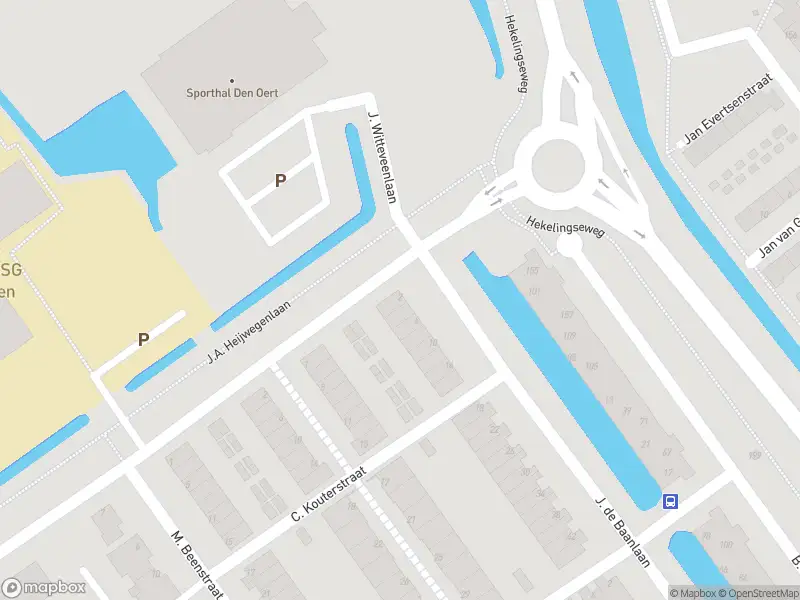 Ambulance met gepaste spoed naar de J. de Baanlaan in Spijkenisse