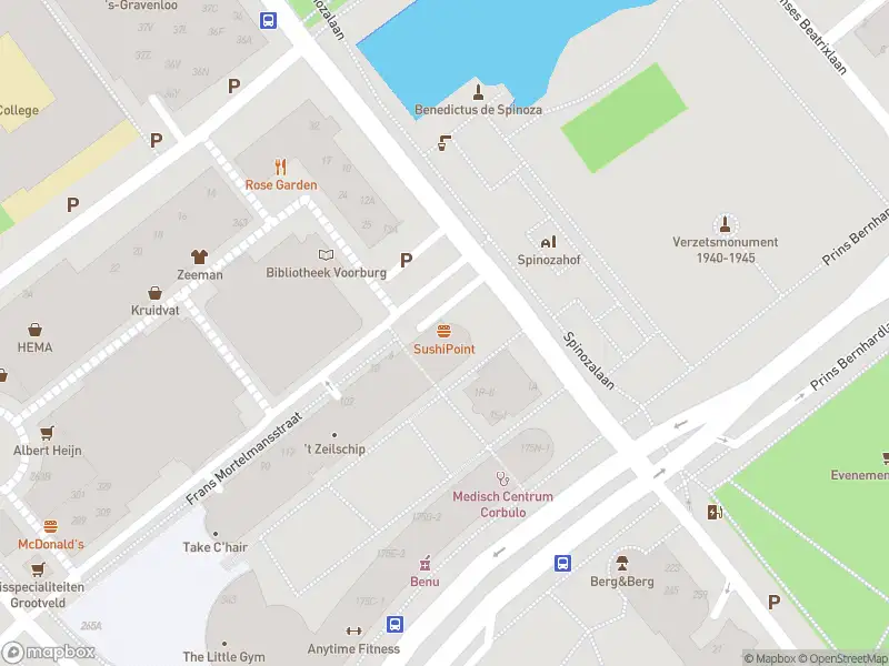 Ambulance met grote spoed naar de Frans Mortelmansstraat in Voorburg