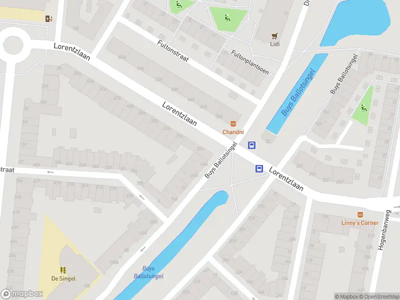 Ambulance met grote spoed naar de Lorentzlaan in Schiedam