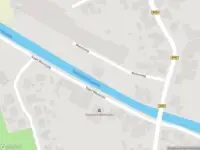 Politie met grote spoed naar de Baron van Asbeckweg in Warfhuizen vanwege ongeval met letsel