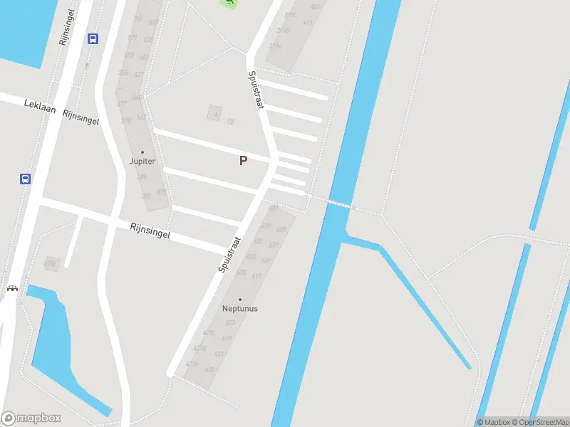 Ambulance met gepaste spoed naar de Spuistraat in Ridderkerk