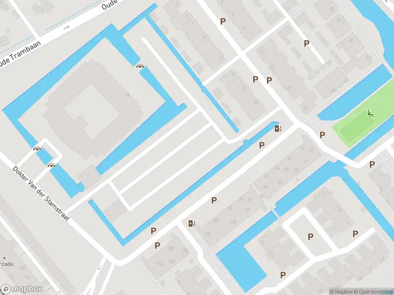 Ambulance met grote spoed naar de Dokter Van Ledestraat in Leidschendam