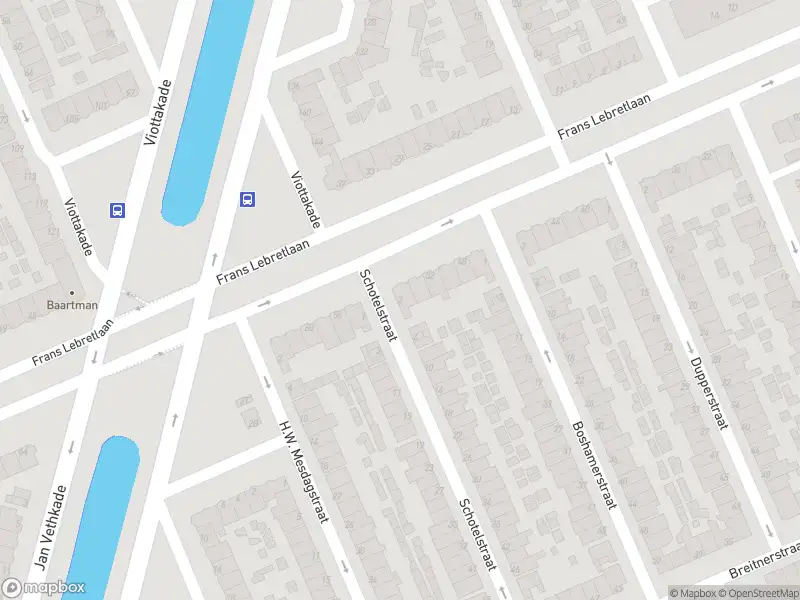 Ambulance met gepaste spoed naar de Schotelstraat in Dordrecht