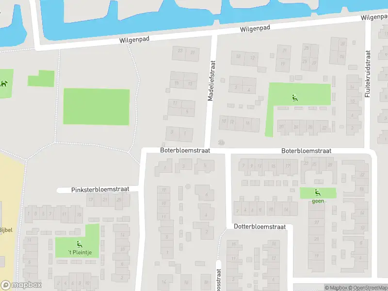 Ambulance met gepaste spoed naar de Boterbloemstraat in Bleskensgraaf