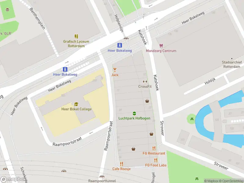 112 melding Ambulance met grote spoed naar de Raampoortstraat in Rotterdam