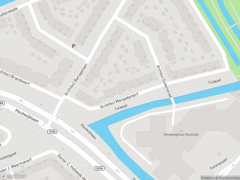 Ambulance met grote spoed naar de Architect Margadanterf in 's-Gravenhage