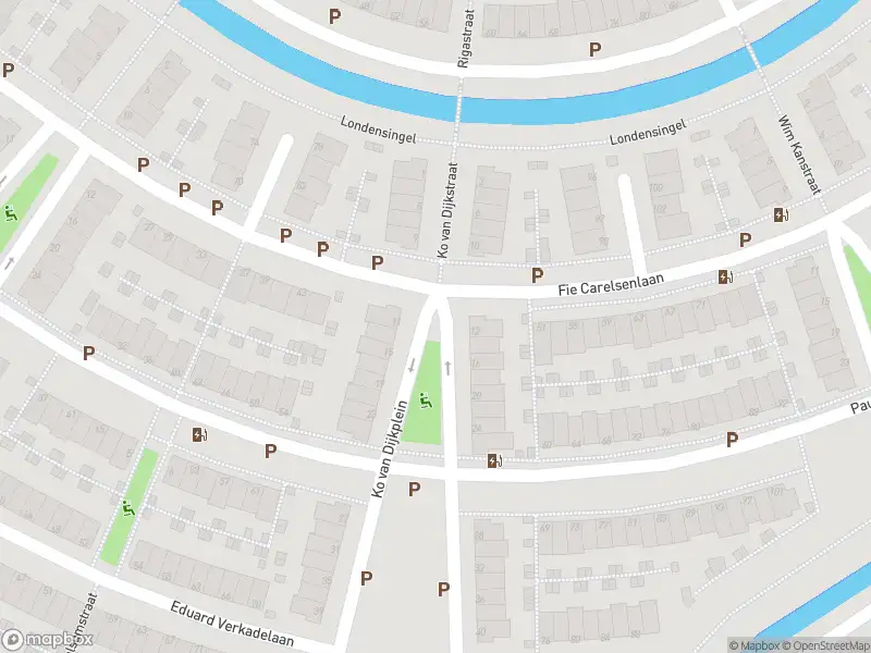 Brandweer met grote spoed naar de Ko van Dijkplein in 's-Gravenhage vanwege afhijsen patient