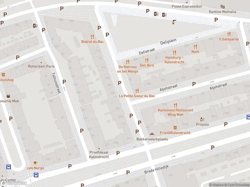 Brandweer met gepaste spoed naar de Katendrechtsestraat in Rotterdam