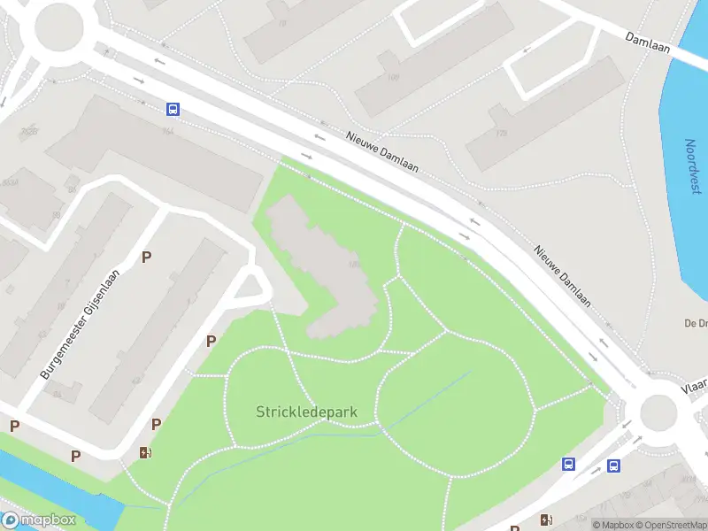 Ambulance met grote spoed naar de Burgemeester Stulemeijerlaan in Schiedam