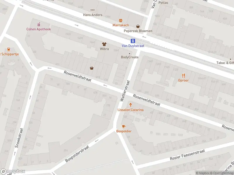 Ambulance met gepaste spoed naar de Wattierstraat in Rotterdam