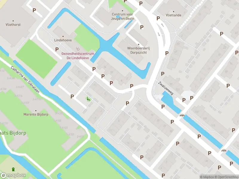 Ambulance met grote spoed naar de Achter de Lindehoeve in Voorschoten