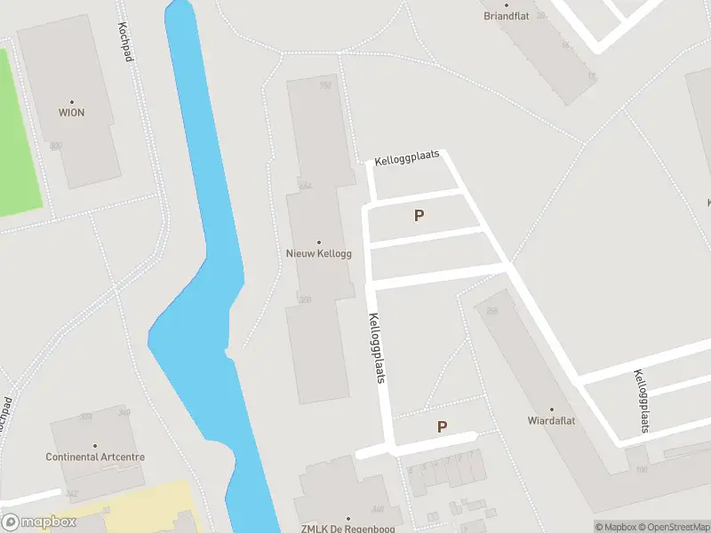 Ambulance met grote spoed naar de Kelloggplaats in Rotterdam