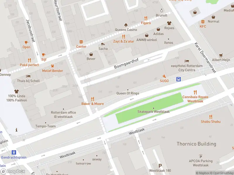 Ambulance met gepaste spoed naar de Westblaak in Rotterdam