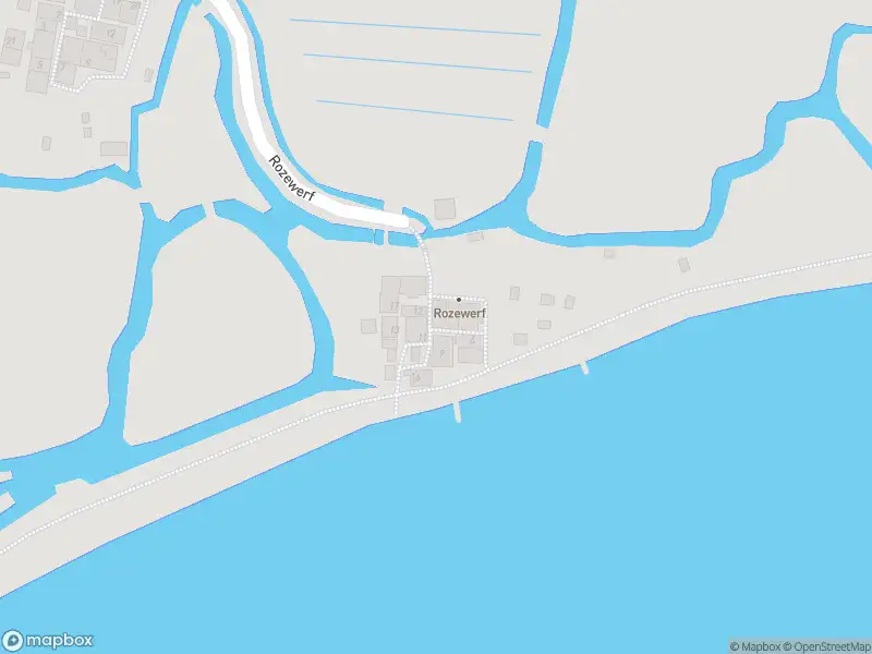 Ambulance met grote spoed naar de Rozewerf in Marken