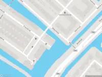 Brandweer met gepaste spoed naar de Rietdijk in Breda vanwege een buitenbrand