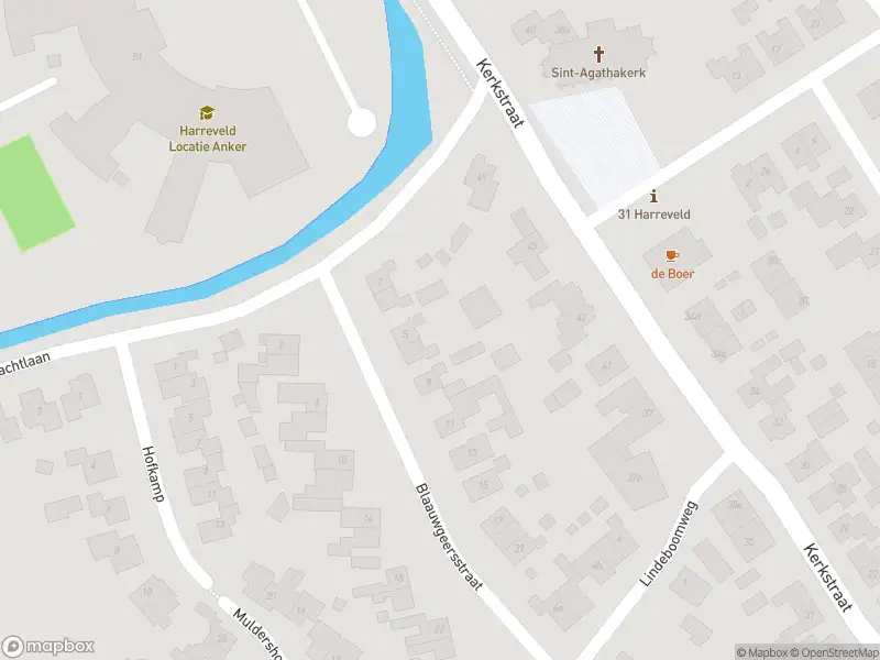 112 melding Brandweer met gepaste spoed naar de Kerkstraat in Harreveld vanwege stormschade