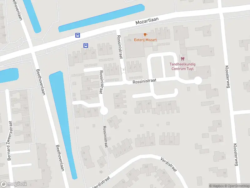 Brandweer met grote spoed naar de Rossinistraat in Waalwijk