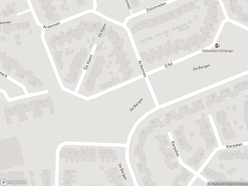 Brandweer met grote spoed naar de Kaukasus in Helmond vanwege afhijsen patient