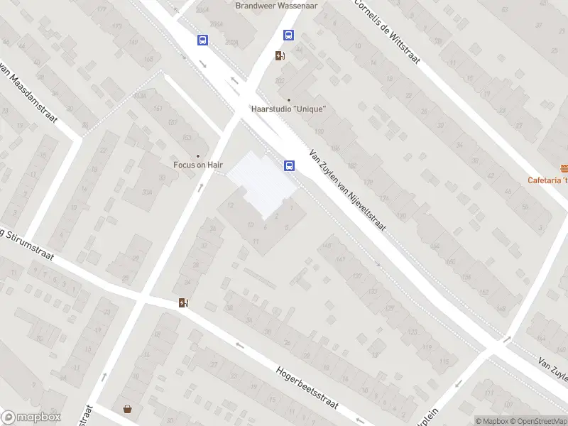 Brandweer met grote spoed naar de Europaschoolplein in Wassenaar vanwege afhijsen patient