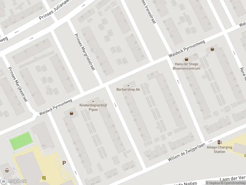 Ambulance met gepaste spoed naar de Anna van Burenstraat in Dordrecht