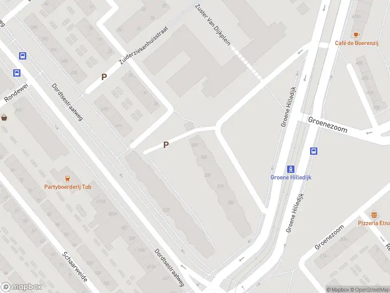 Ambulance met grote spoed naar de Groene Hilledijk in Rotterdam