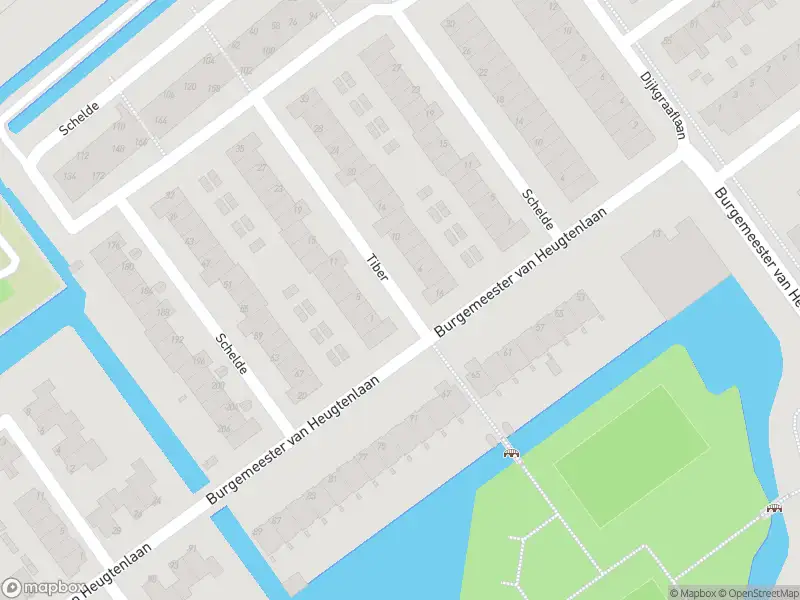 Ambulance met grote spoed naar de Tiber in Nieuwerkerk aan den IJssel