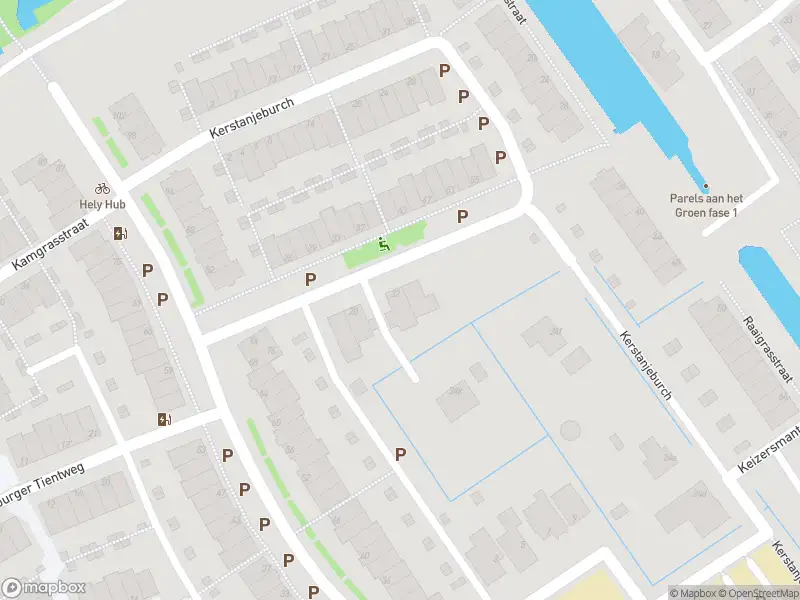 Ambulance met grote spoed naar de Ockenburger Tientweg in Rijswijk