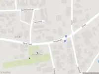 Brandweer met gepaste spoed naar de Dorpstraat in Well vanwege waarnemen gaslucht