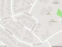 Brandweer met gepaste spoed naar de Eduard Flipsestraat in Hengelo vanwege stormschade