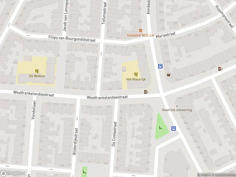 Ambulance met grote spoed naar de Westfrankelandsestraat in Schiedam