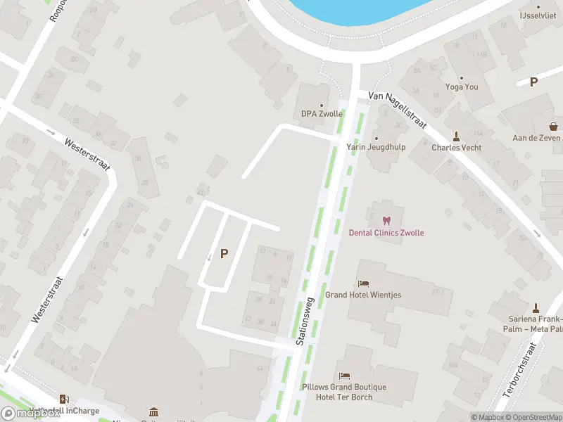 Brandweer met grote spoed naar de Zuiderkerkstraat in Zwolle vanwege afhijsen patient