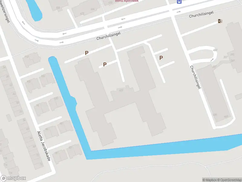 Ambulance met gepaste spoed naar de Churchillsingel in Vlaardingen