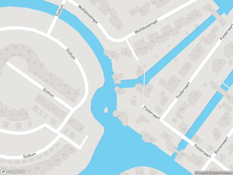 Brandweer met grote spoed naar de Slottuin in Beuningen vanwege stankoverlast