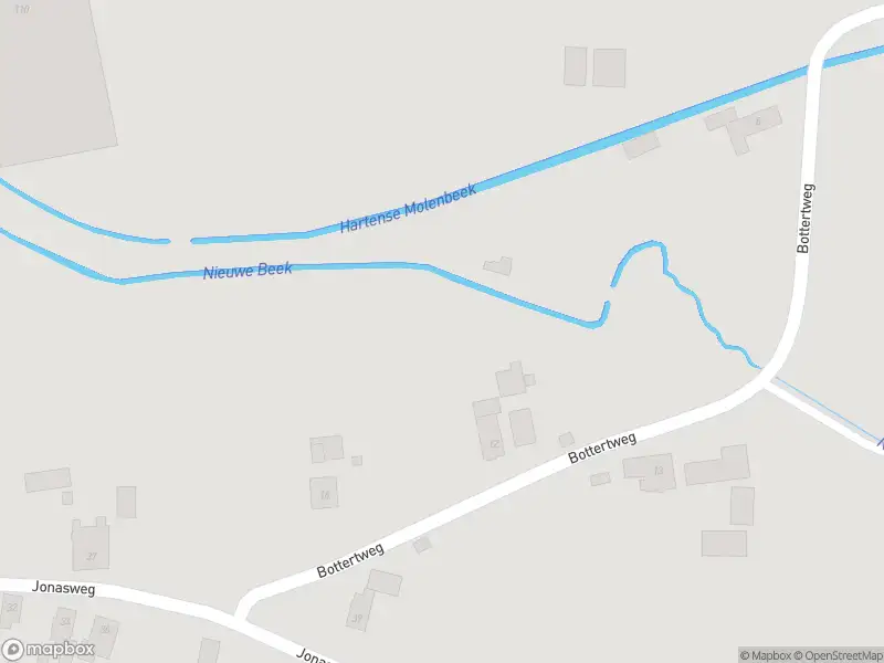 Brandweer met gepaste spoed naar de Spinfondsweg in Vaassen vanwege stormschade