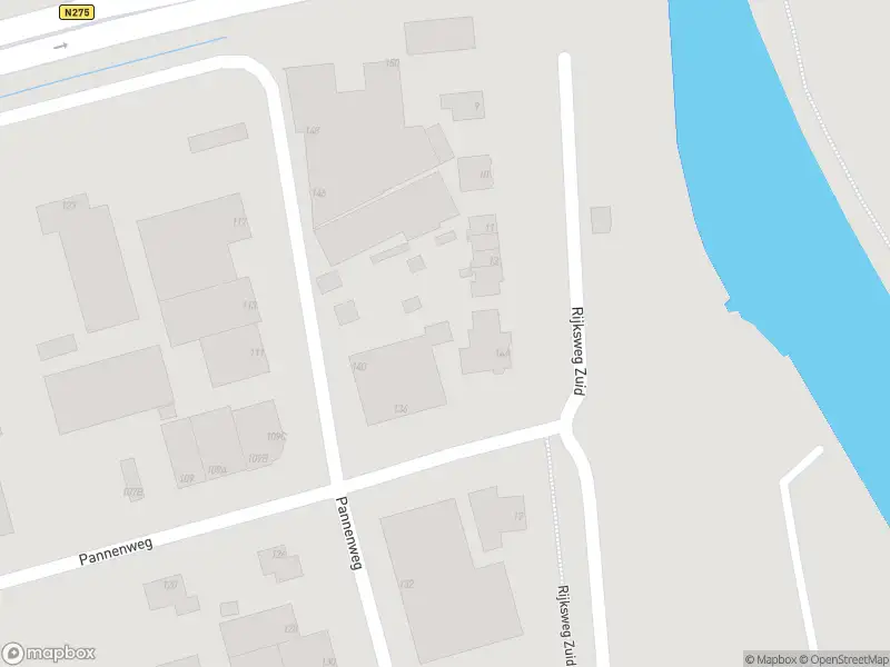 Ambulance met gepaste spoed naar de Rijksweg Zuid in Nederweert