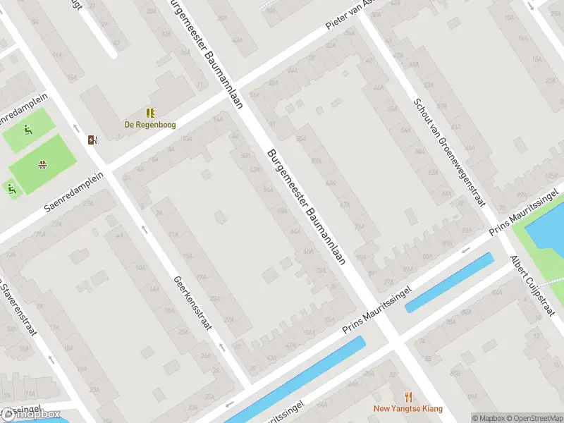 112 melding Ambulance met grote spoed naar de Burgemeester Baumannlaan in Rotterdam