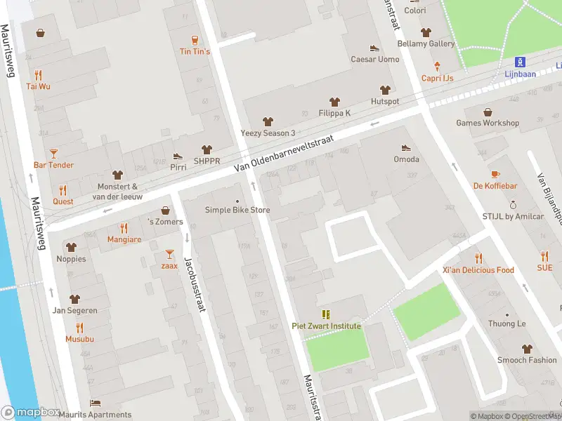 Ambulance met gepaste spoed naar de Mauritsstraat in Rotterdam