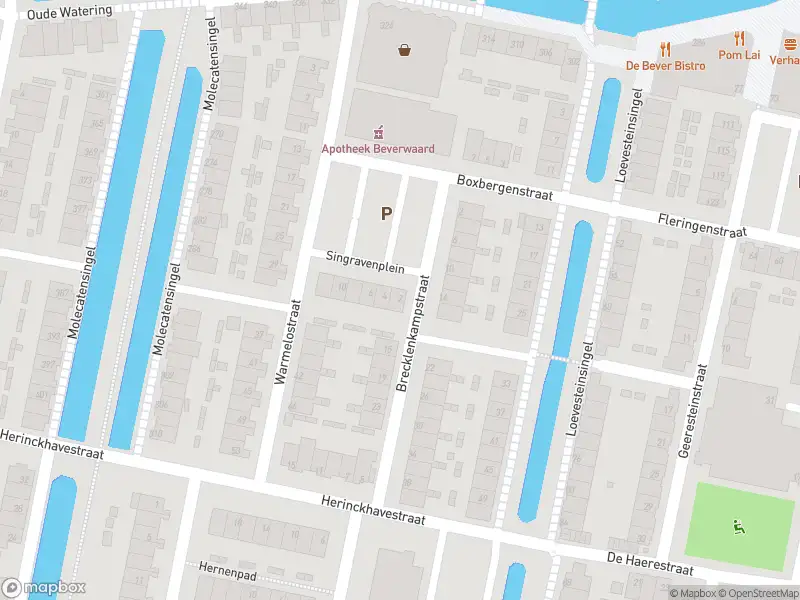 Ambulance met grote spoed naar de Singravenplein in Rotterdam