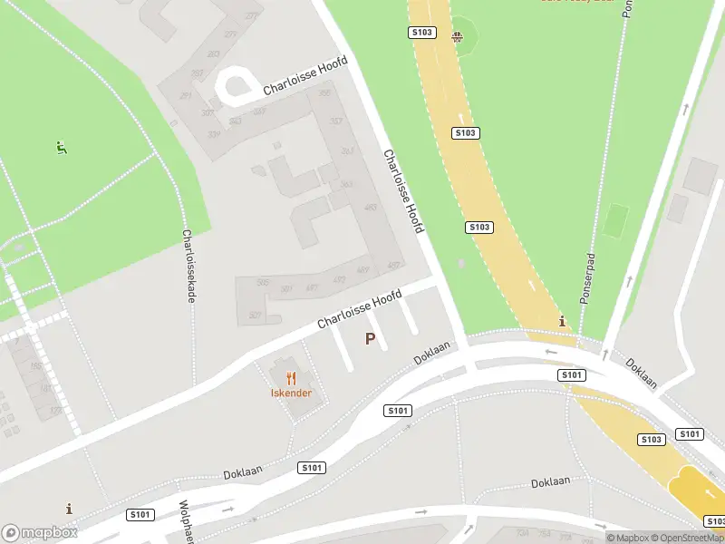 Ambulance met gepaste spoed naar de Charloisse Hoofd in Rotterdam