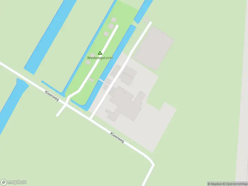 Ambulance met grote spoed naar de Kleenweg in Kwadijk
