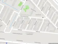 Ambulance met gepaste spoed naar de Kotterstraat in Rotterdam