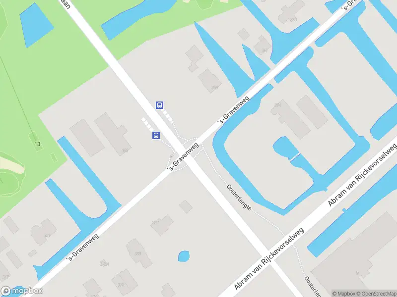 Ambulance met gepaste spoed naar de 's-Gravenweg in Capelle aan den IJssel