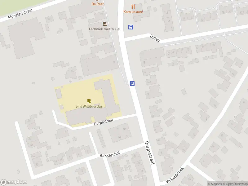 Brandweer en politie met grote spoed naar de Dorpsstraat in Neerkant vanwege grote brand