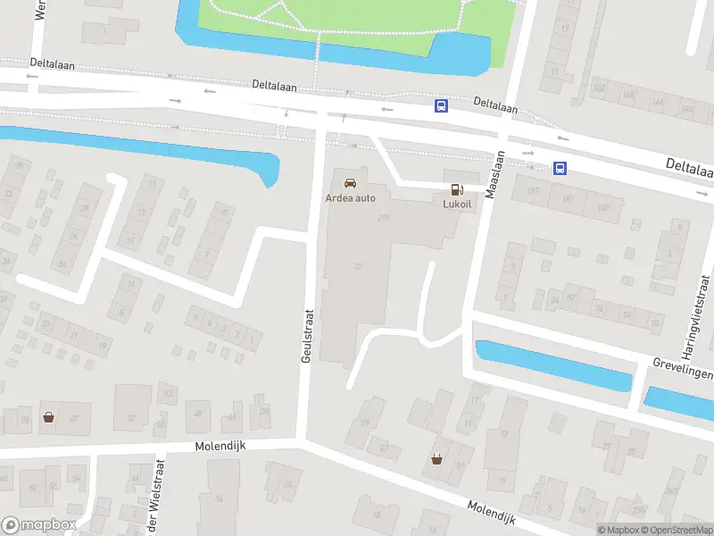 Brandweer met gepaste spoed naar de Geulstraat in Sliedrecht