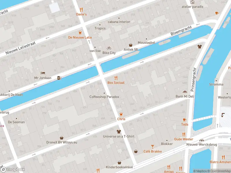 Brandweer met gepaste spoed naar de Looiersgracht in Amsterdam vanwege afhijsen patient