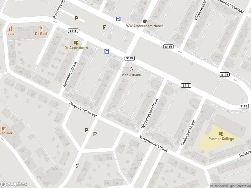 Ambulance met grote spoed naar de Oudorperstraat in Amsterdam