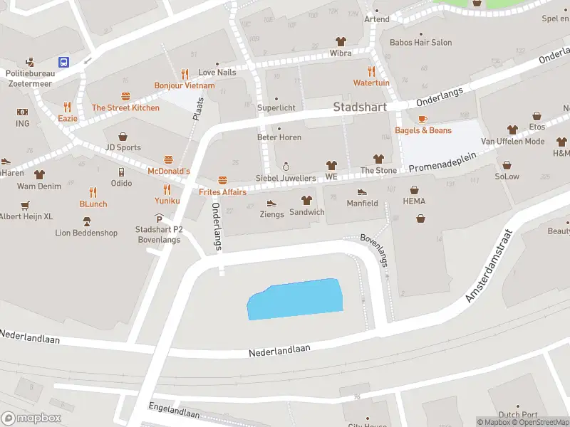 Ambulance met gepaste spoed naar de Bovenlangs in Zoetermeer