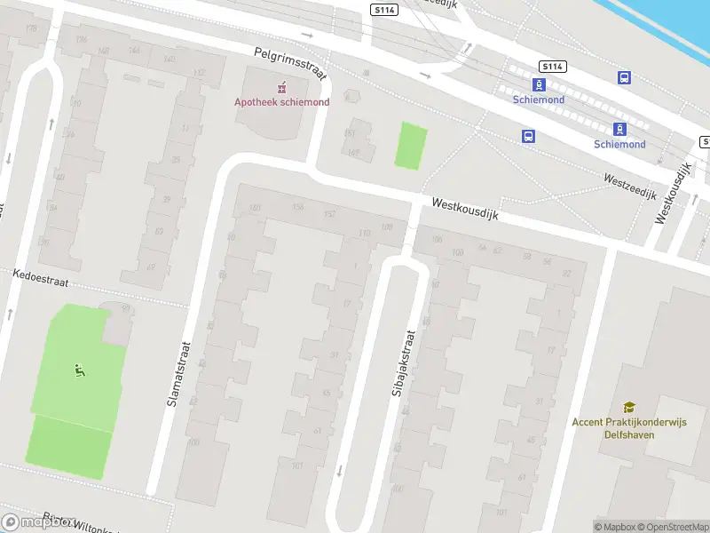 Ambulance met gepaste spoed naar de Sibajakstraat in Rotterdam