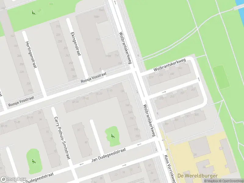 Brandweer met gepaste spoed naar de Louis de Visserplein in Amsterdam vanwege gebouwbrand