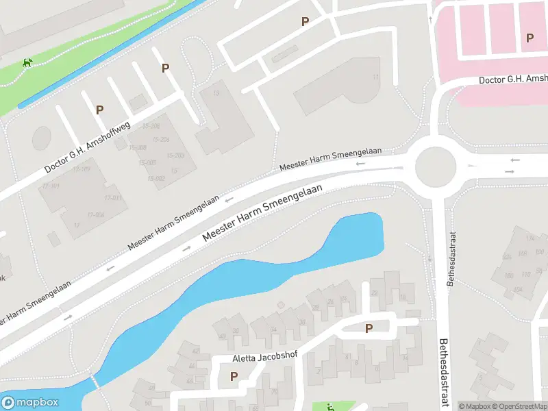 Brandweer en politie met grote spoed naar de Dr. G H Amshoffweg in Hoogeveen vanwege middelgrote brand